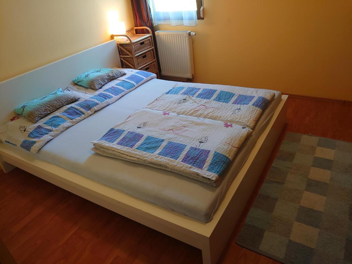 Coke Wellness Apartman Siófok Eksteriør billede