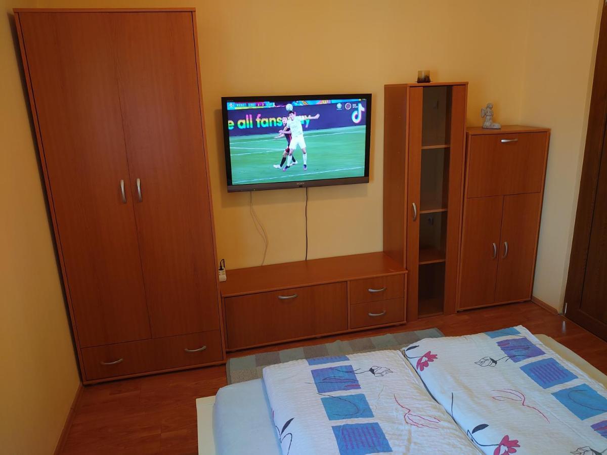 Coke Wellness Apartman Siófok Eksteriør billede